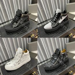 New Men Women Running Shoes Running Sneakers Designer Sapatos de designer preto Branco de veludo aumentado Sapato Luxo Alta plataforma de baixo top Treinadores Tamanho 36-46