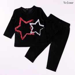 Clothing Sets 2pcs baby clothes long sleeves top and pants set children casual with star design kids black velour fashion 230203