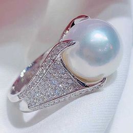 Solitaire Ring Luxury 4 Cls Setting Big Imitation Pearl Rings Women Wedding Party Temperament cessories Fancy Gift Statement Jewelry Y2302