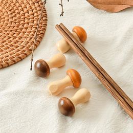 Table Mats 2Pcs Mushroom Chopstick Rests Storage Rack Creative Chopsticks Holder Gift Wooden Chinese Kitchen Supplies