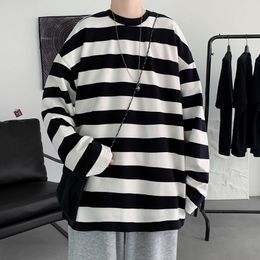 Men's Polos Privathinker Harajuku Striped T shirts For Men Oversized Tees Man Casual Long Sleeve Tshirt Woman Loose Pullovers Tops 5XL 230202