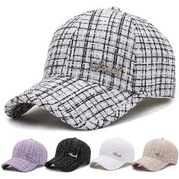 Ball Caps Fashion Baseball Cap For Women Ladies Warm Winter Hat Lattice Outdoor Luxury Brand Design Plaid Adjustable Trucker Cap 230203