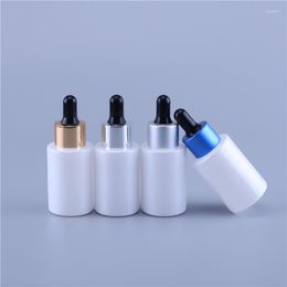 Storage Bottles 500pcs 30ml Flat Shoulder Pearl White Glass Essential Oil Dropper Bottle Drop Vials Cosmetic Containers