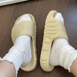 Women s Summer Slippers Indoor Bath Thick Bottom Non Slip Home Easter Cartoon Flip Flops Jelly Beach Sandals Men Shoes per Eater Flop Sandal Shoe