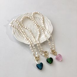 Chains Vintage Handmade Baroque Freshwater Pearl Heart Pendant Short Necklace Female Christmas GiftChains