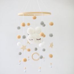 Rattles Mobiles Baby Bed Rattle Cartoon Plush Rabbit Toys born Crib Mobile Rattle Wool Balls Beads Bed Bell Rotating Wind Chime Nursery Decor 230203