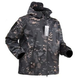 Mens Jackets Airsoft Camping Tactical Hiking Army Hunting Tracksuits Military Waterproof Windbreaker Men Clothing 230203