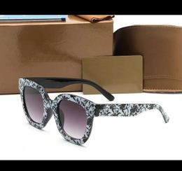Protezione UV Occhiali da sole Flat 0116 da uomo e da donna, occhiali da sole di lusso di tendenza e abbinabili