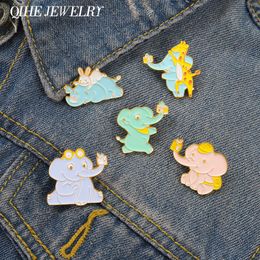 Lovely Elephant Giraffe Rabbit Enamel Pin Brooch Take Photos Animal Badge Women Kid Gift Lapel Clothes Sweater Jewelry Wholesale