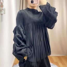 Damen T-Shirts Miyake Plissee Blütenblatt Ärmel Crop Top Frauen 2023 Herbst Koreanische Mode Lose T-Shirt Modische Ästhetische Designer Kleidung Eins