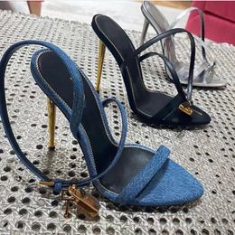 Сандалии с высоким каблуком для женского роскошного дизайнера Золотой локоть украсить женские одежды Обувь искренняя кожа 10,5 см металлические каблуки Сексуальные женщины Сантито Сандаль с коробкой