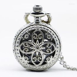 Pocket Watches Fashion Vintage Alloy Hollow Out Flowers Women Quartz Watch Girl Sweater Chain Necklace Pendant Clock Gifts TD2159