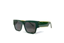 Damen-Sonnenbrille für Damen und Herren, Sonnenbrille für Herren, modischer Stil, schützt die Augen, UV400-Linse, mit zufälliger Box und Etui 6184
