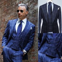 Men's Suits & Blazers Royal Blue 3 Piece Men British Plaid Casual Customized Fit Party Handsome Formal Coat Pant Vest Latest Design Male