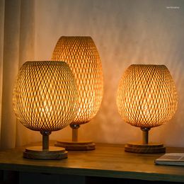 Table Lamps Vintage Bamboo Chinese Style Handmade Wooden Desk Lamp For Living Room Bedroom Decoration Creative E27 Bedside