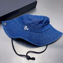 Designer bucket hat summer denim sunshade hat is made of canvas comfortable and breathable suitable for men and women beautiful good nice