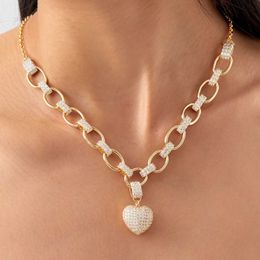 Pendant Necklaces New Luxurious Heart Necklace for Women CZ Pendant Big Chunky clavicle Chain Gothic 2022 Exquisite Fashion Girls Party Jewelry G230206