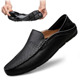 Kleid Schuhe Italienische Herren Schuhe Casual Luxus Marke Sommer Männer Loafer Echtes Leder Mokassins Licht Atmungsaktive Slip auf Boot Schuhe JKPUDUN 230204