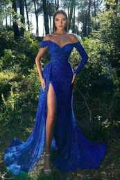 Sparkly Royal Blue Sequined Prom Dresses Mermaid Style Side High Split Off Shoulder One Long Sleeve Sexy Formal Evening Gowns Women Special Occasion Wear
