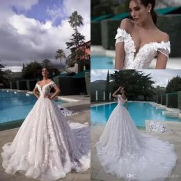 Abiti da sposa sexy in pizzo pieno con scollo a barchetta e spalle scoperte Appliques in pizzo floreale 3D Abiti da sposa con corsetto posteriore Tulle Lungo strascico corte Custom Made BC14952