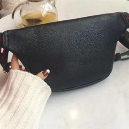 3a Letter signature Fanny bags Woman and man Waist Bags fashion Cross Money Phone Handy Purse Solid Travel Bag281t