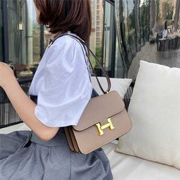 2023 Purses Clearance Outlet Online Sale Classic magnetic button small square bag Shoulder Messenger portable synthetic leather sling single shoulder that can be