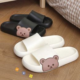 Slippers Cute Cartoon Bear Women 2022 New Summer Indoor EVA Sandals Female Outdoor Beach Casual Flat Flip Flop Y2302