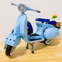 Blocks Roman Holida 125 MOC 10298 Famous Motorcycle City MOTO Assembled Building Bricks High Tech Model Toys For Kids Gift 230206