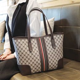 2023 Purses Clearance Outlet Online Sale Shoulder Tote Bags For Women New Luxury Fashion Large Leather Shopping Designer Plaid Travel Party Female Laptop Handbags