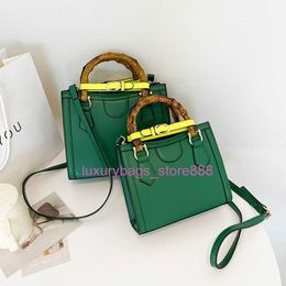 the Factory Sells Wholesale Handbags Cheaply Women's Bag Bamboo 2023 New Version Contrast Color Shoulder Large Capacity Purchase Women