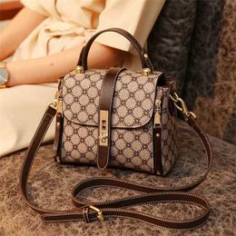 2023 Purses Clearance Outlet Online Sale Evening Bags 2023 new bag women's fashion chain bucket atmosphere versatile messenger small simple Handbags