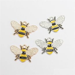 Charms 20Pcs 2 Colour Enamel Bee Drop Oil Animal Pendant For Diy Bracelet Jewellery Making Accessory Crafts 26X17Mm Delivery Findings C Dhj1R