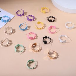 Hoop Earrings Lady Love Heart Half Round Personalize Geometric Earring Women Multicolor Simple Statement Vintage Trendy Jewelry Wholesale