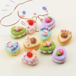 Triangle strawberry three-dimensional cake food and play children's fun diy cream gum self-made mobile phone shell jewelry resin