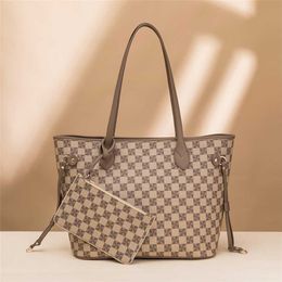 2023 Purses Clearance Outlet Online Sale Shoulder Bags And Purse Sets For Women New Luxury Tote Leather Designer Shopper Shopping Fashion Retro Handbags