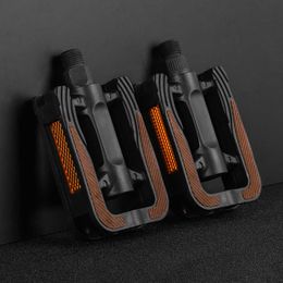 Bike Pedals Bicycle Pedals Ultralight Bicycle Pedals Flat Platform Anti-slip Reflective Sealed Bearing Waterproof Road Bike Accessories 0208