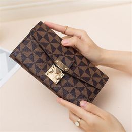 Whole ladies leathers wallets European popular printing long wallet simple folding fashion plaid clutch bag street trend contr326o