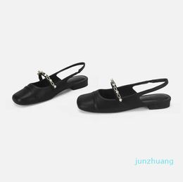 New style women's shoes bead-chain trip belt with low heel sandals versatile color-blocking bun back empty single shoes 975