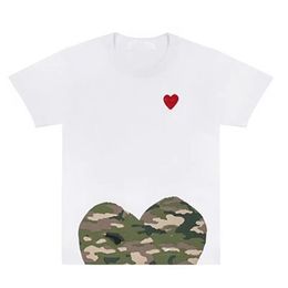 Play Designer Mens T-shirts Childrens Embroidered Love Eyes Pure Cotton White Red Heart Short-sleeved Tshirts Boys and Girls Loose Casual Tshirt Top Size 80-150 d9