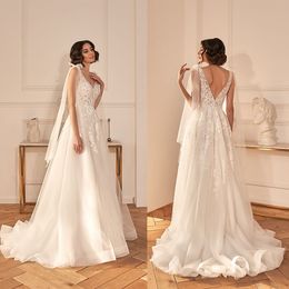 Glamorous A-line Wedding Dresses V-neck Lace Applicants Tulle Bow on the Shoulder Backless Zipper Court Gown Custom Made Plus Size Bridal Dress Vestidos De Novia