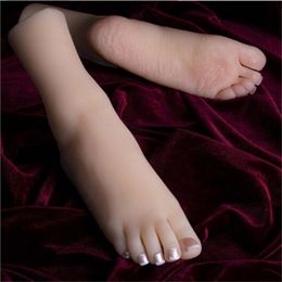 2023 Nail Practise Slimming Female Foot Mannequins Lengthened Manicure Artificial Props Shooting Display Girl Foot Model with Bony E137