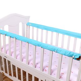 Bed Rails 1 Pair Strip Breathable Crib Guardrails' Protector 5 Colors Cot Bar For born Toddler Safety 230209