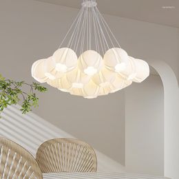 Pendant Lamps French Living Room Lights Flower Lamp Shade White Bedroom Modern Creative Decor Designer Lighting