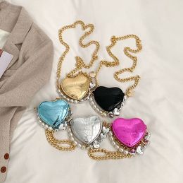 2023 mini children pearl handbag fashion heart chain bags girls coin purse factory supply