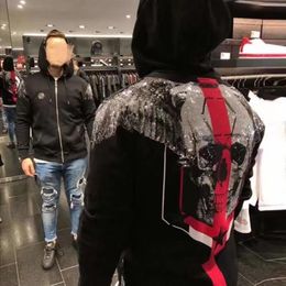 Mens Designer Jackets Hooded Skull Sweatshirt Black Diamonds Print Streetwear Tops Cotton Hoodies Zipper Hip Hop