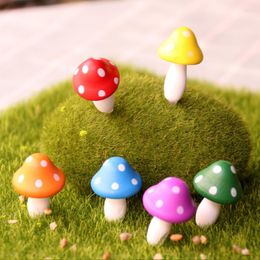 Decorative Figurines 5pcs Artificial Wood Colourful Mushroom Moss Landscape Decor DIY Fairy Garden Miniature Figures