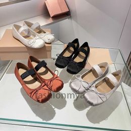 Designer Casual Shoes Women Ballets Shoes Silk Genuine Leather Ballet Flats Butterfly-Knot Lovely Shoes Square Toe Bow Tie Slip on Spring