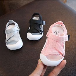 Sandals Summer Infant Toddler Shoes Baby Girls Boys Casual NonSlip Breathable High Quality Kids Anticollision 230209