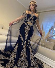 Luxury Aabic Mermaid Evening Dresses With Cape Wrap Beading Tassel Dark Navy Satin Formal Occasion Gowns Gold Lace Applique Kaftan Elegant Special Occasion Wear