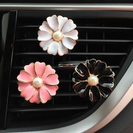 Decorations Daisy Perfume Decoration Outlet Clip Air Freshener Interior Aroma Diffuser Auto Parts Car Accessories for Girls 0209